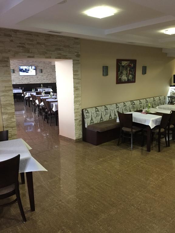 Penzion Stefarez New Veľký Meder Bagian luar foto